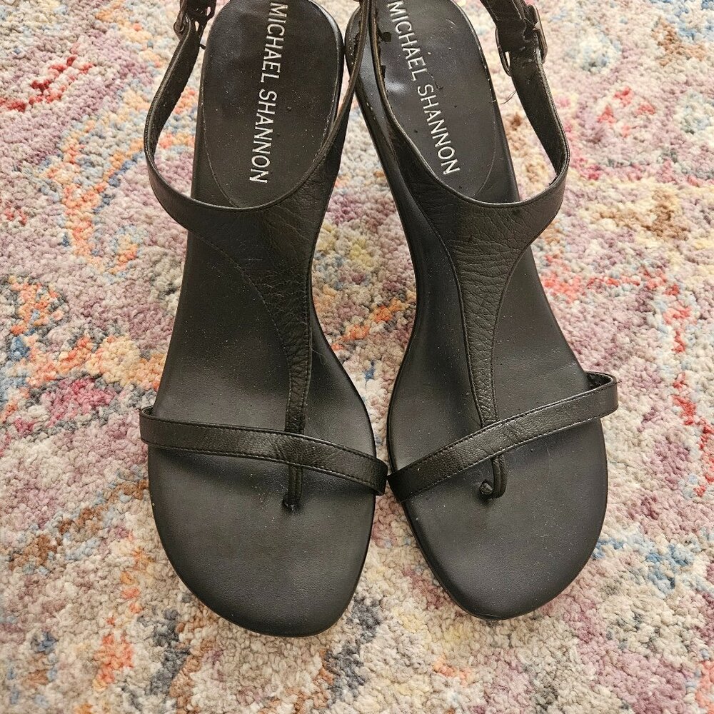 Michael Shannon T Strap Kitten Heels - Black Size 8